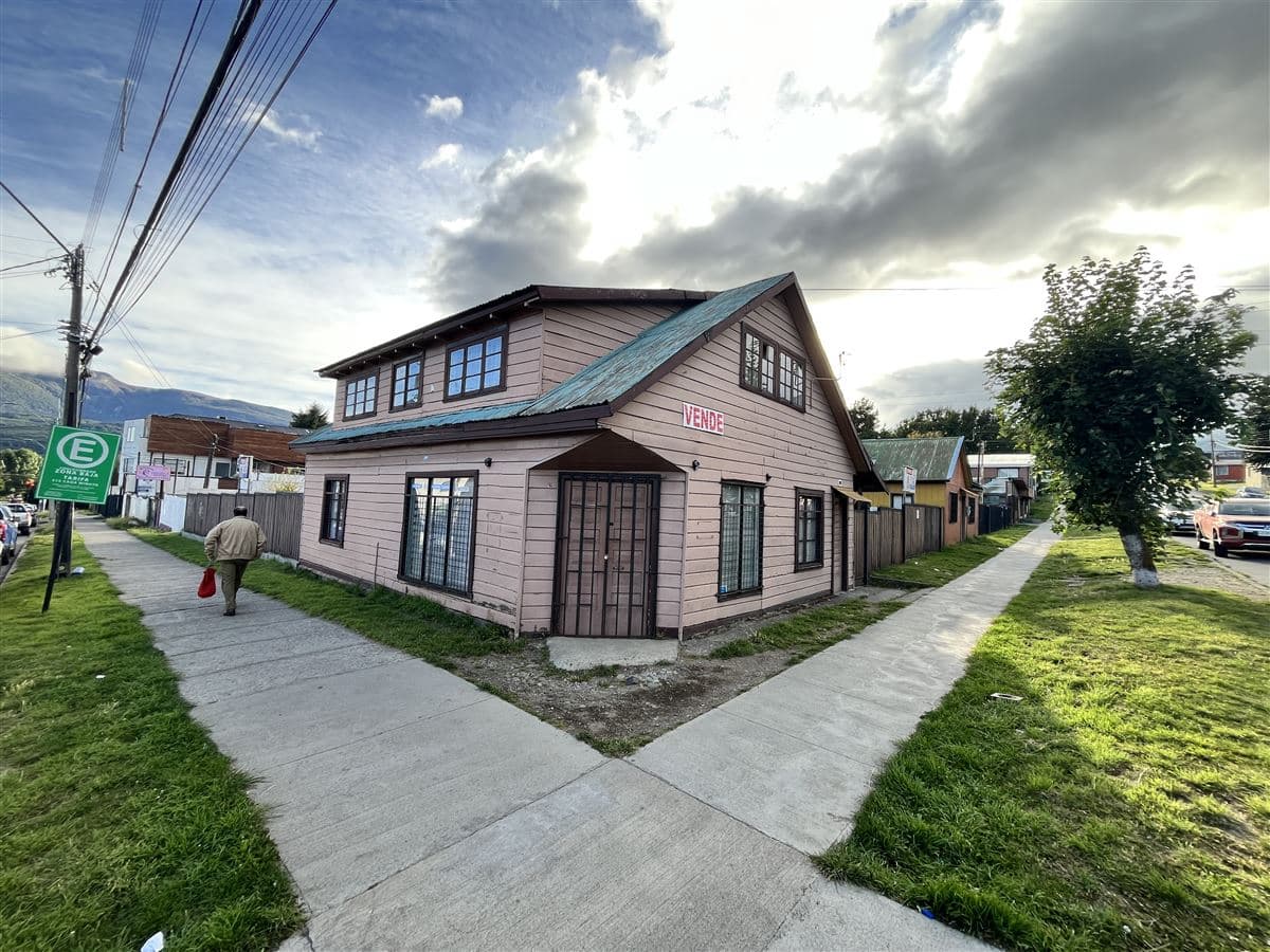 Esquina Lillo y Lautaro