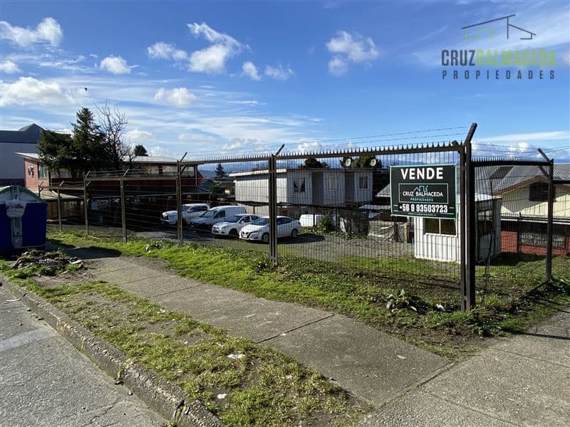 Sitio esquina Calle Paraguay con Federico Oelckers