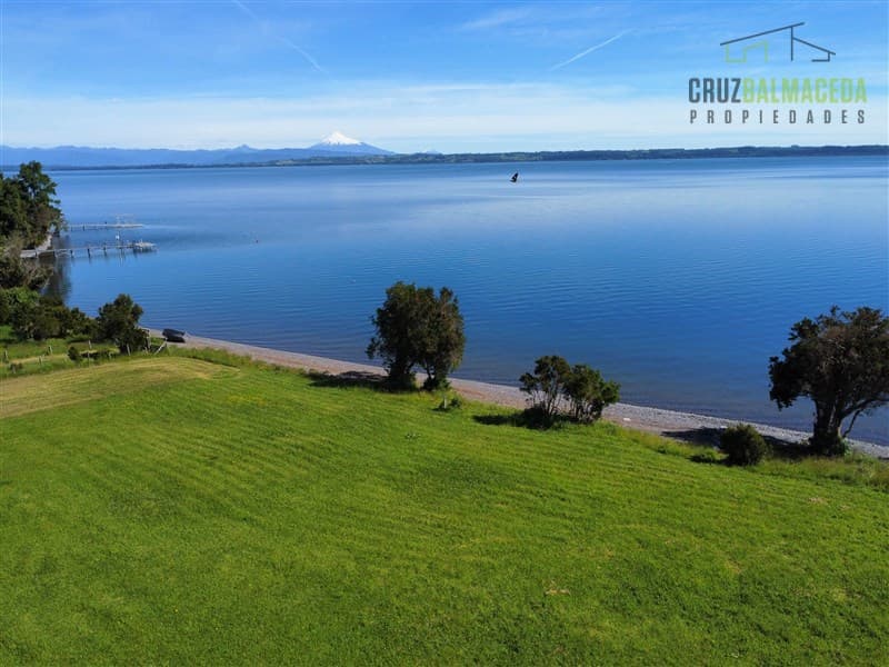 Lago Puyehue cerca de Mantilhue, a 17 minutos de Entrelagos