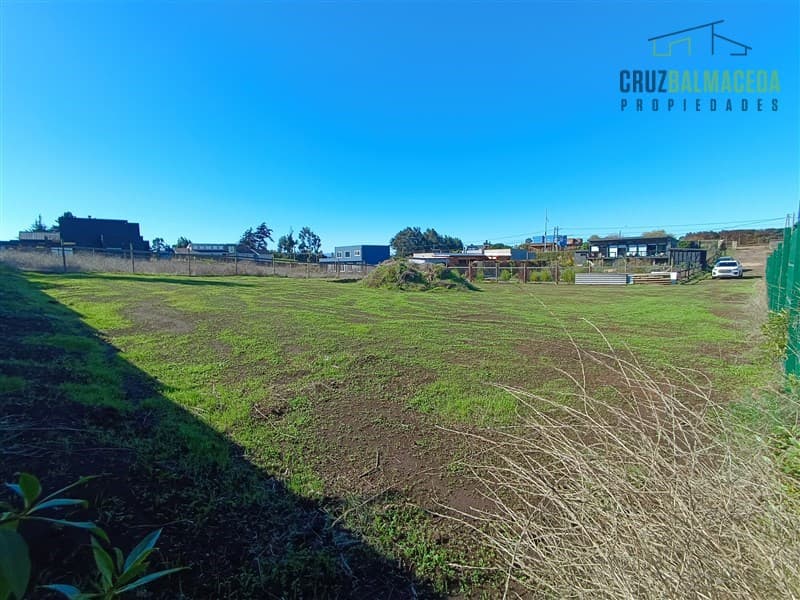 Frente a jardín infantil Rüpü.