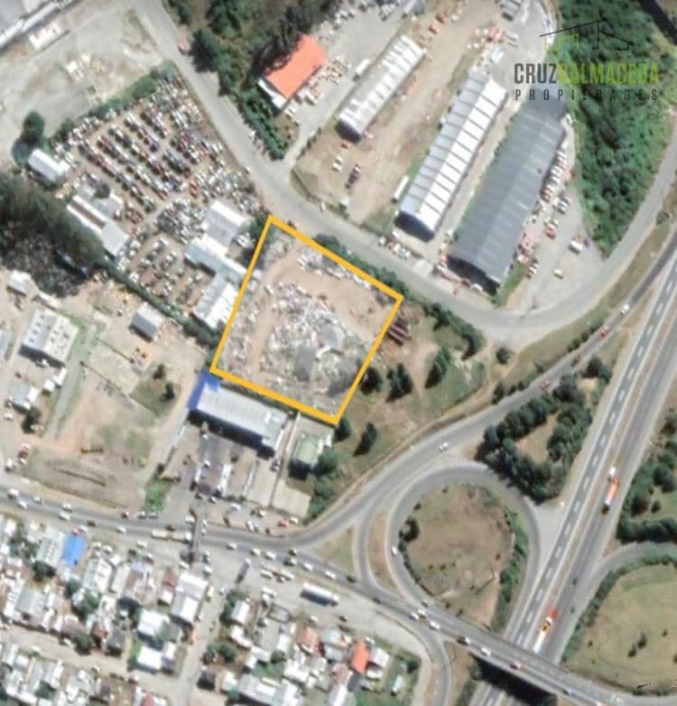 Sitio de 5.225 m2 en Avenida Circunvalación - Cardonal 