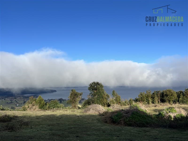 20 ha. Sector Mantilhue, con vista lago Puyehue y volcanes