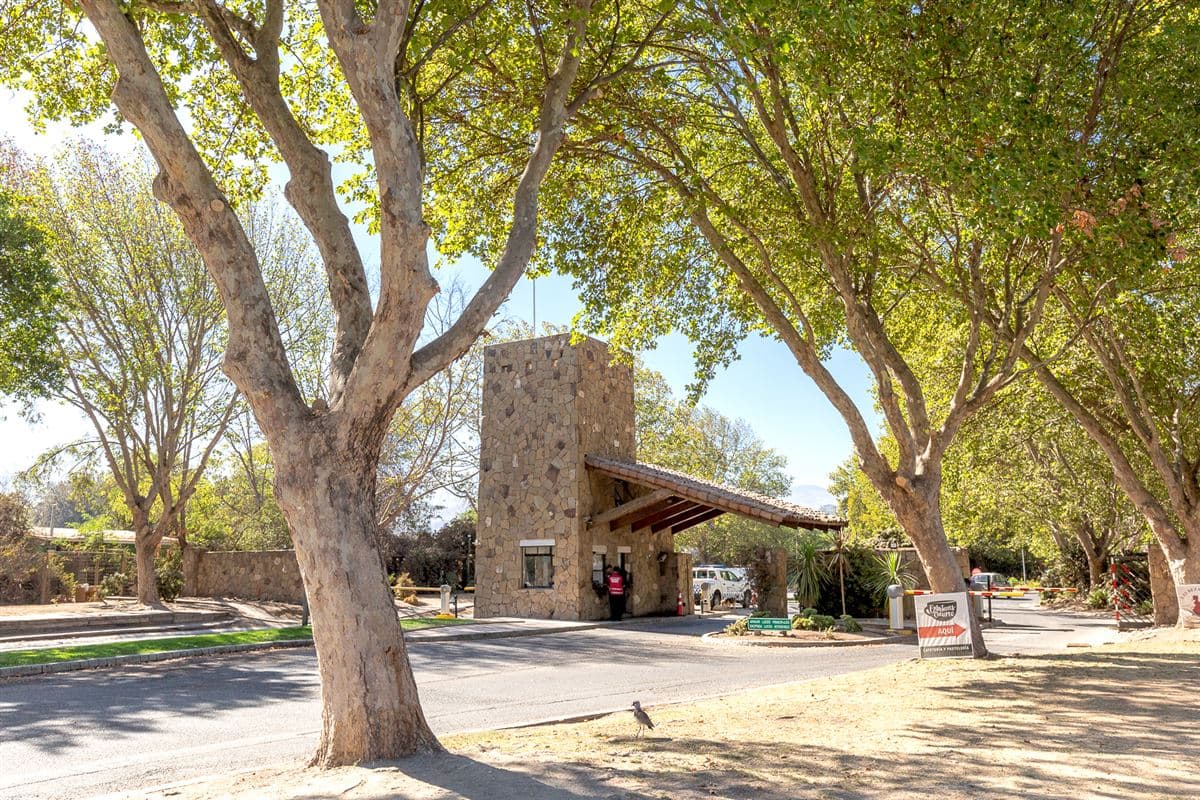 Las Brisas de Chicureo