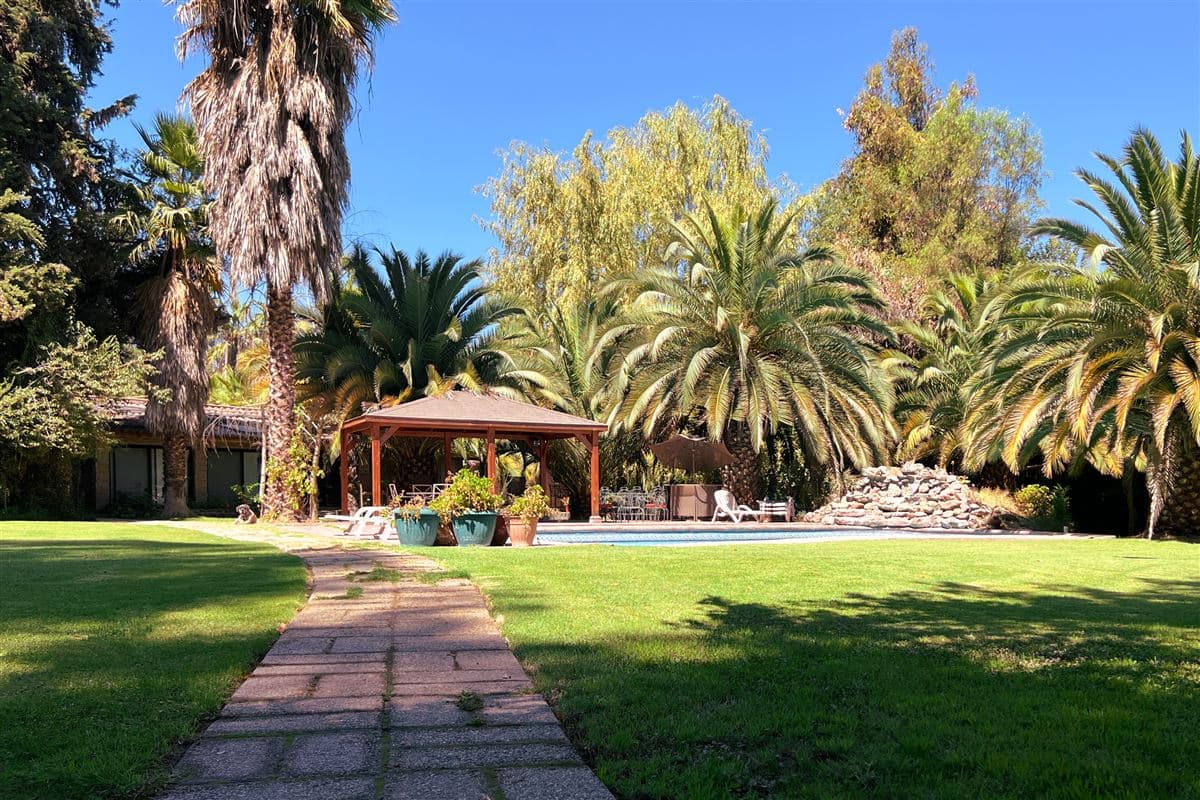 Santa Teresa de Tango 3800