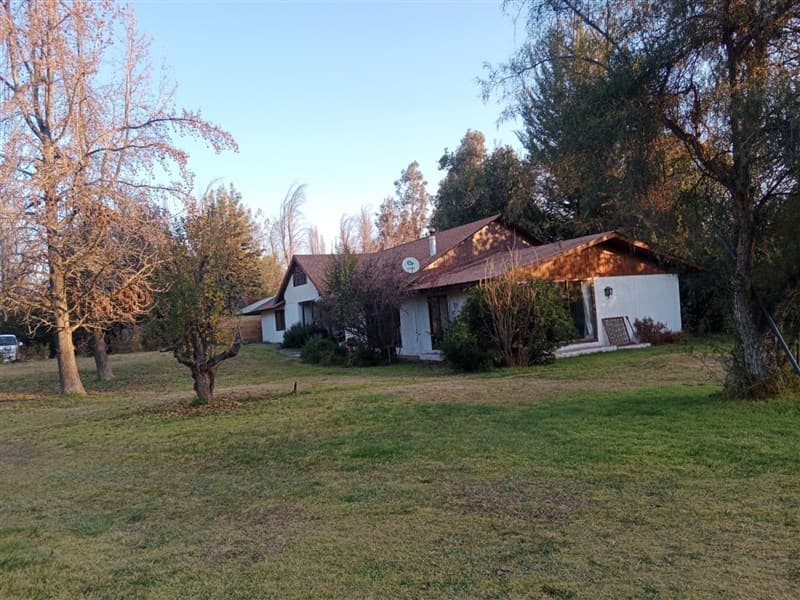 Condominio El Cruceral / Camino del Rio