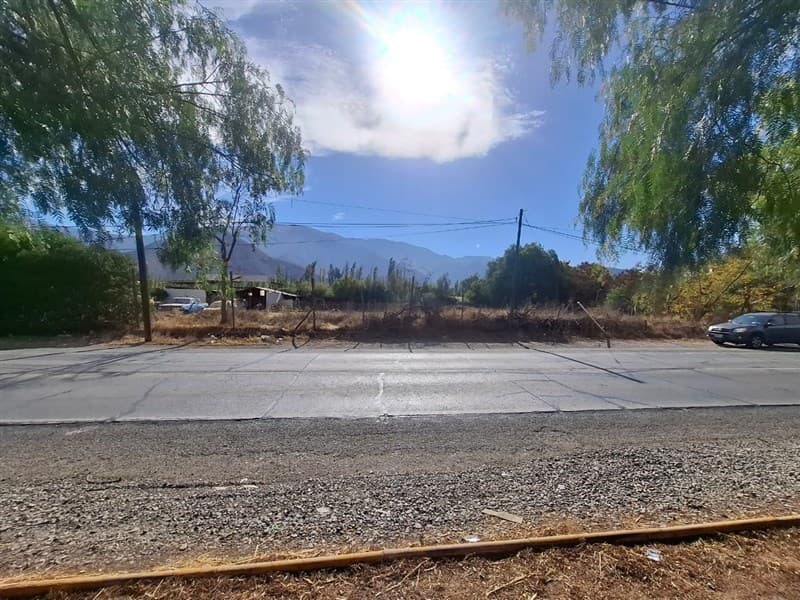 AP185 Terreno 15.090 metros en carretera en sector Palomar