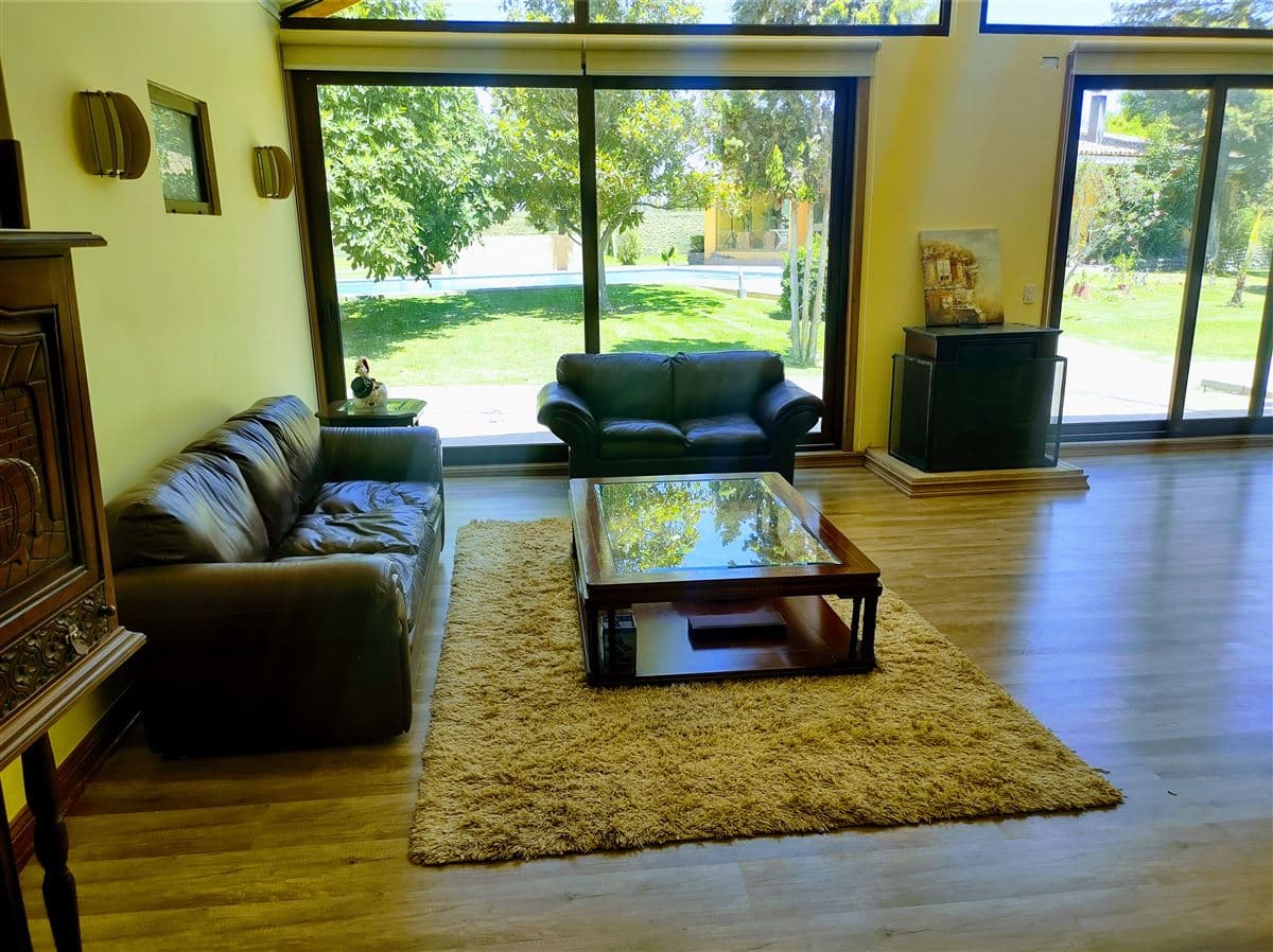 Condominio Santa Teresita Liseaux, Lampa