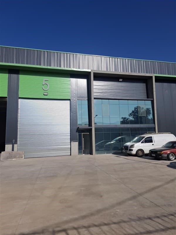 San Ignacio 660 y 136 m2 de oficinas por habilitar 5 est.