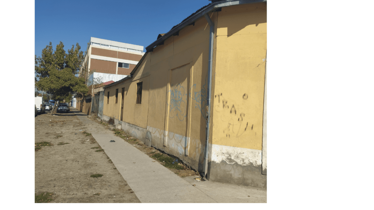 Casa de esquina, Plaza Arturo Prat