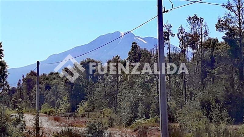 Cercana a a la tienda nachostone