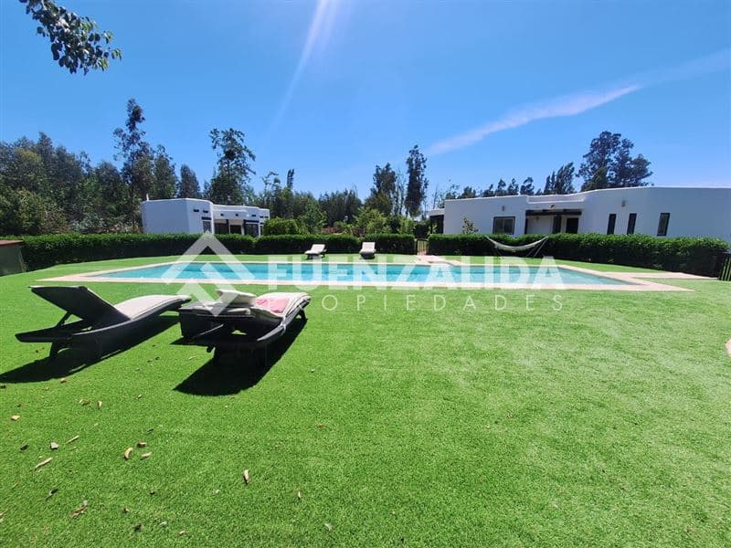 Rincon del Carmen Isla de Maipo