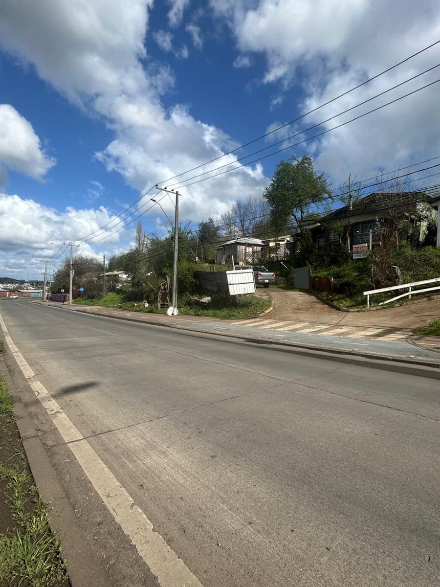 COD39169 sitio con casa en Avenida