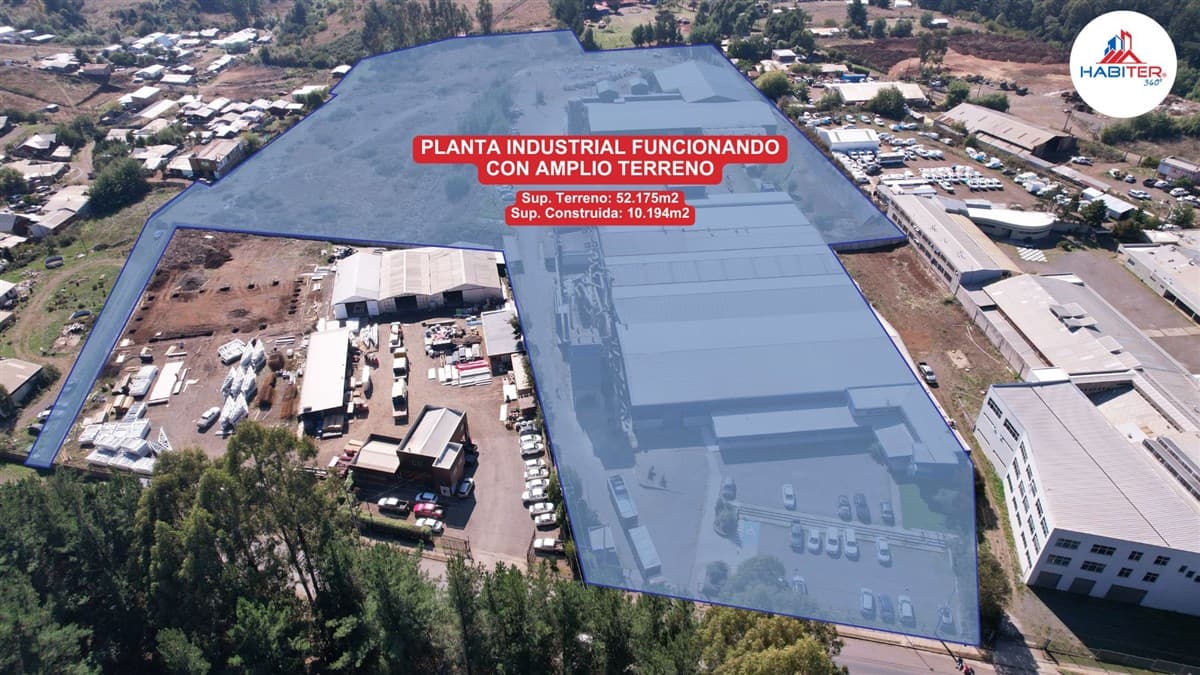 COD39137 Fábrica de Muebles de Madera operativa con más de 15 años de experiencia con clientes y proveedores consolidados, y sitio industrial disponible para edificación. Ubicado en la Ruta S-20 (Temuco - CholChol) a 15 minutos del centro.