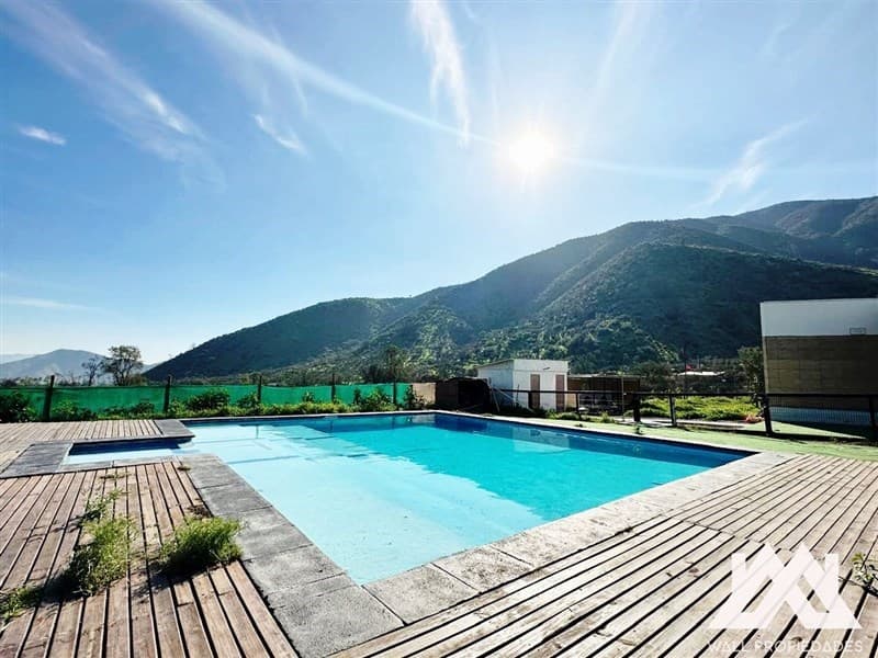 Venta Parcela con Dos Casas en Condominio Curacavi