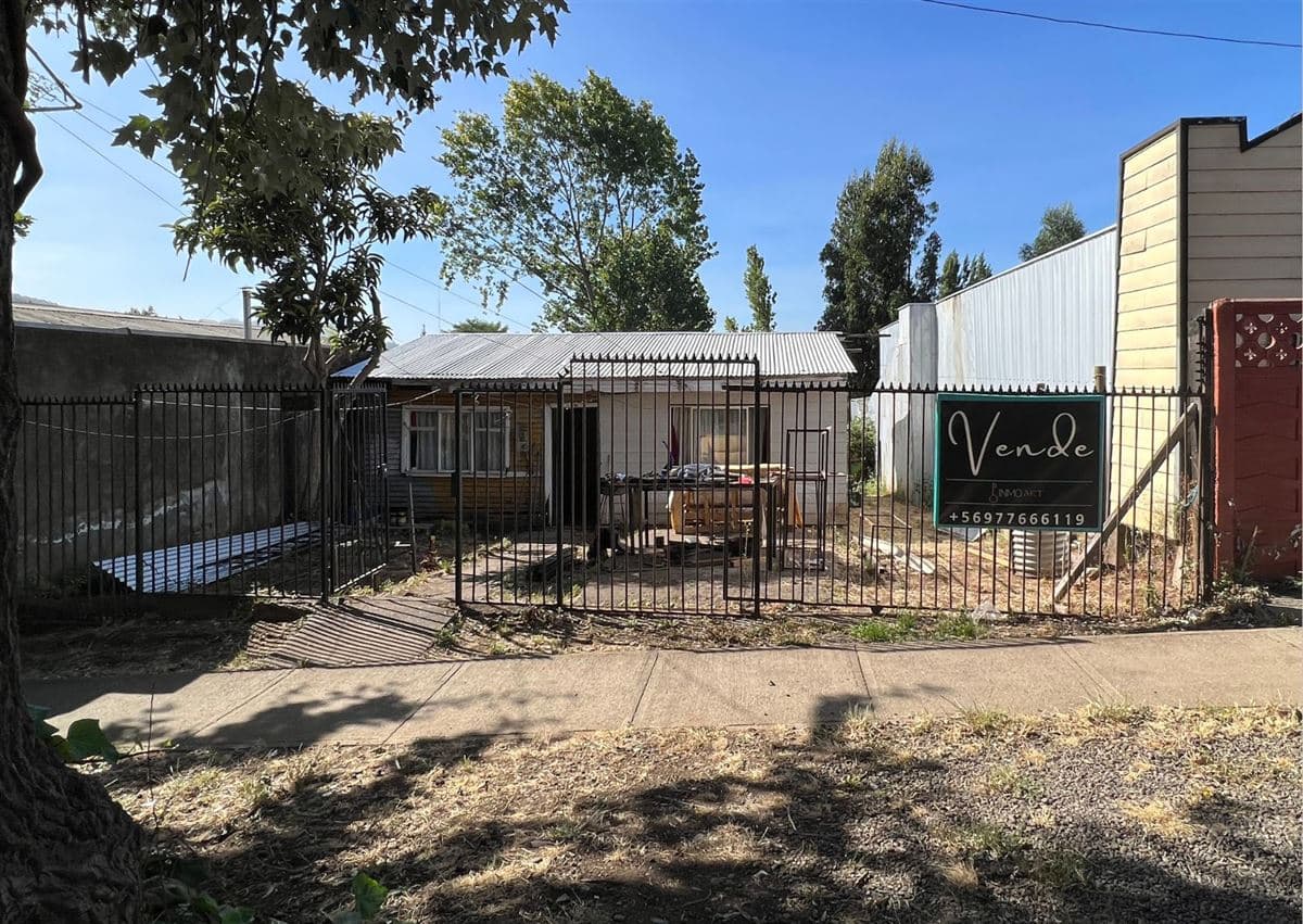 Calle Mac -Iver, entre Sarmiento y Barroso