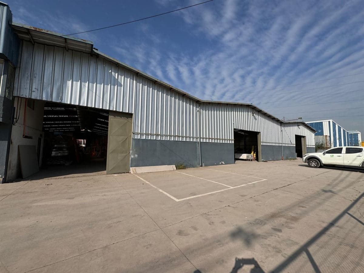 Galpones de 4 naves con seguridad 24/7, excelente acceso, 4 naves de 750 m2 C/U