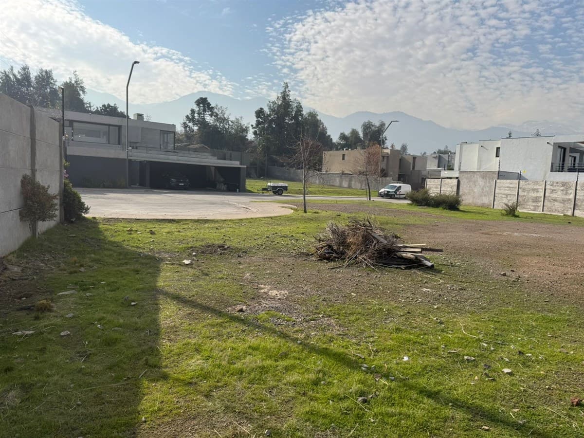 Increible sitio en exclusivo condominio cercano a colegios y centros comerciales