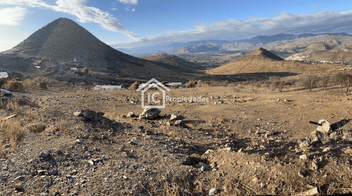 CONDOMINIO ALTOS DE LA RESERVA 