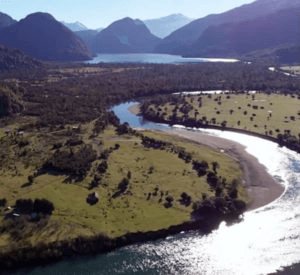 campo 134 hect cercano Villa Cerro Castillo en Aysén