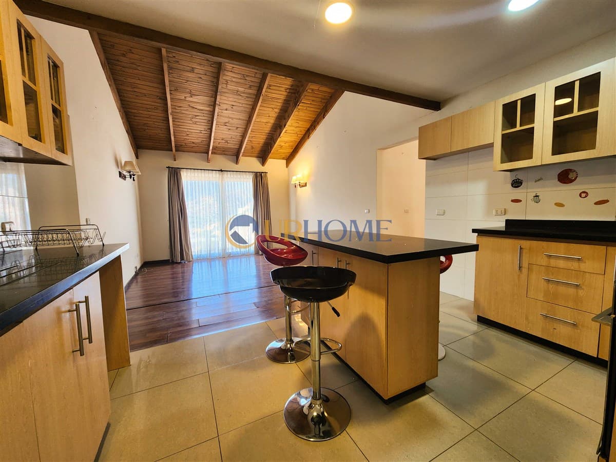 OPORTUNIDAD TERRENO CON CASA CURACAVI Condominio Bosques de Miraflores