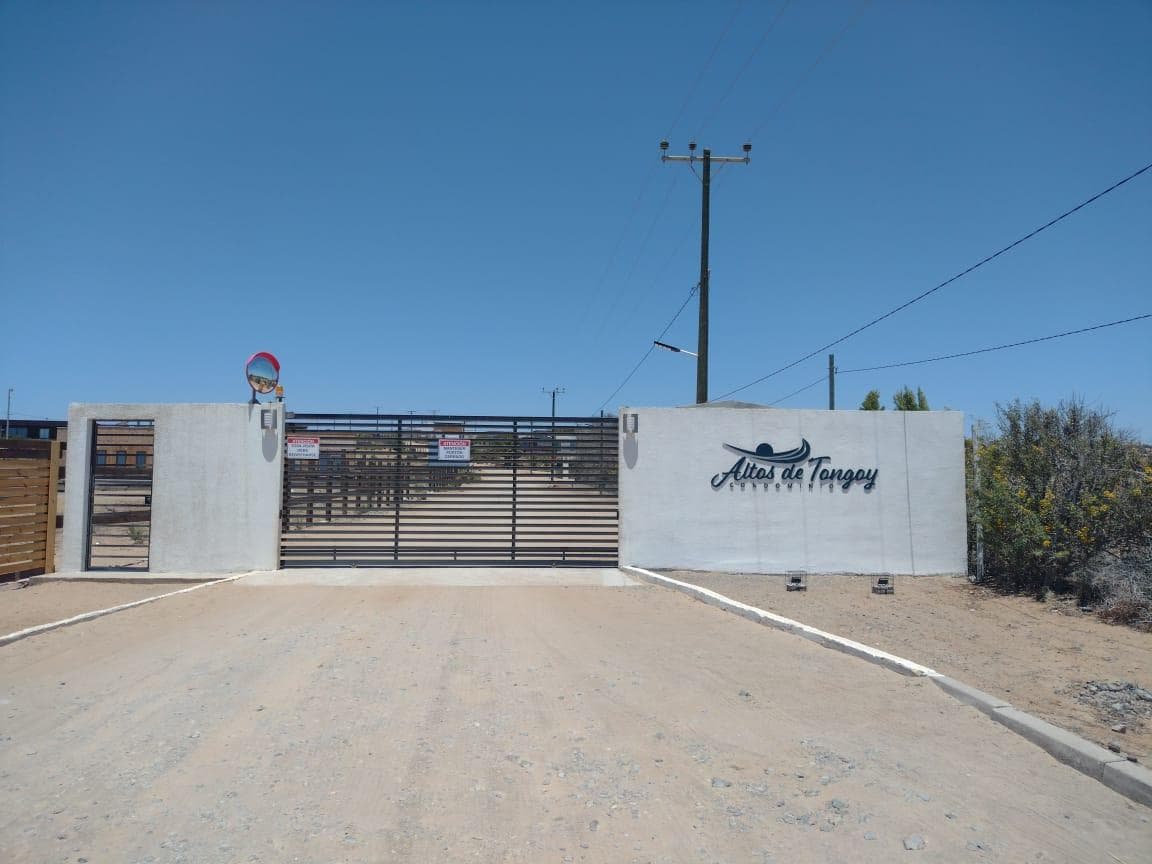 Terreno 5.013 Mt2 Condominio altos de Tongoy  acceso  controlado