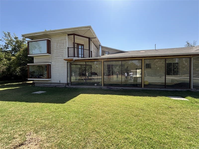 Virginia Subercaseaux con Loteo Cruceral II