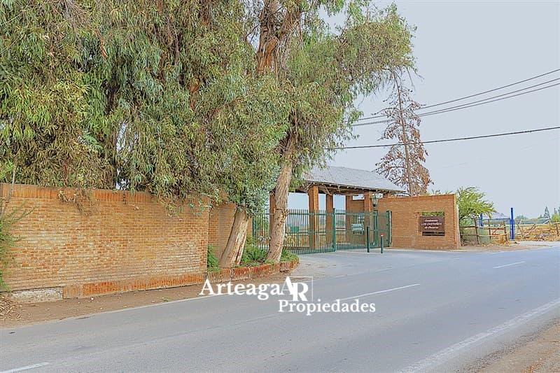 Los Castaños 8540, Chicureo