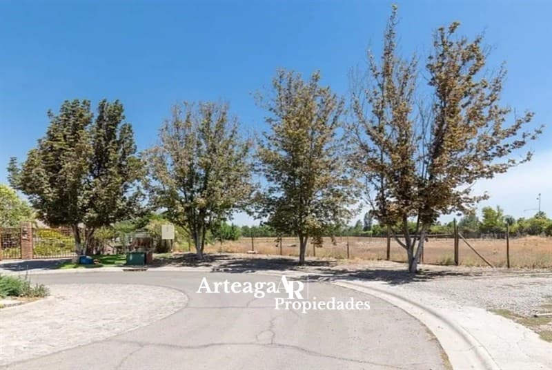 Condominio El Algarrobal, Chicureo