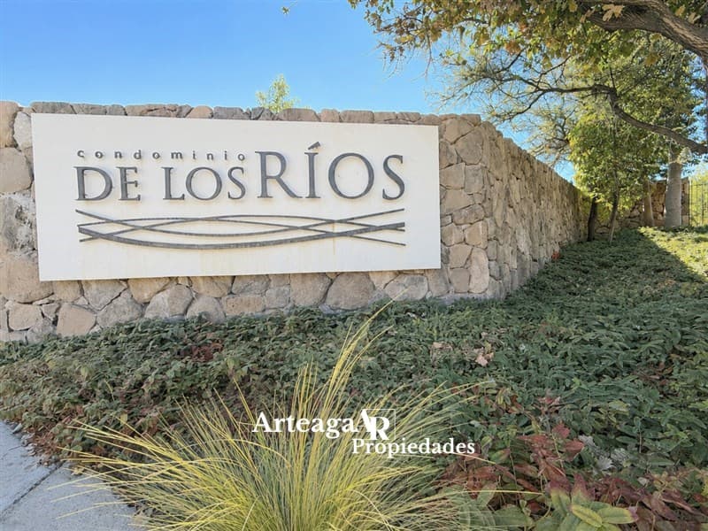 Los Ríos, Piedra Roja, Chicureo Oriente