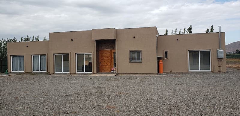 LAS VIOLETAS PADRE HURTADO                                  