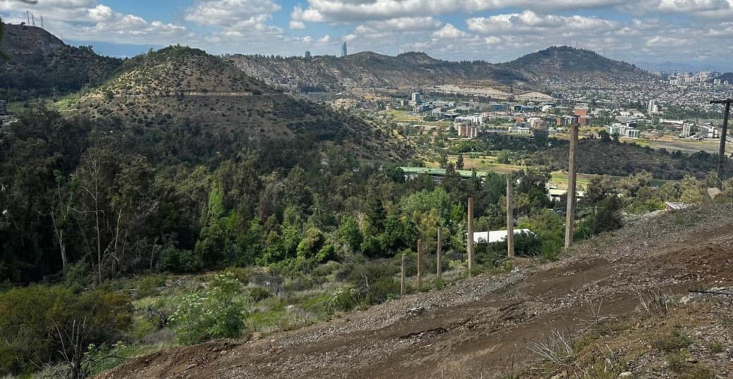 TERRENO  4.974 M2 HUECHURABA                                