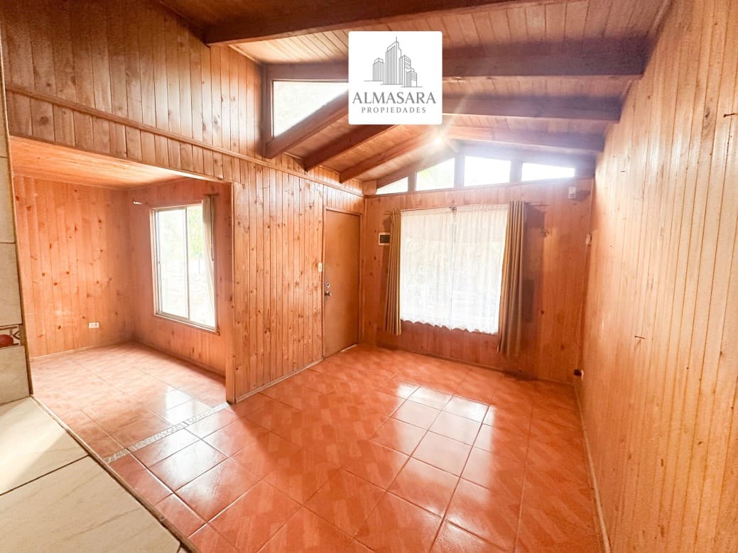 CASA2D1BCONTERRENO2300M                                     