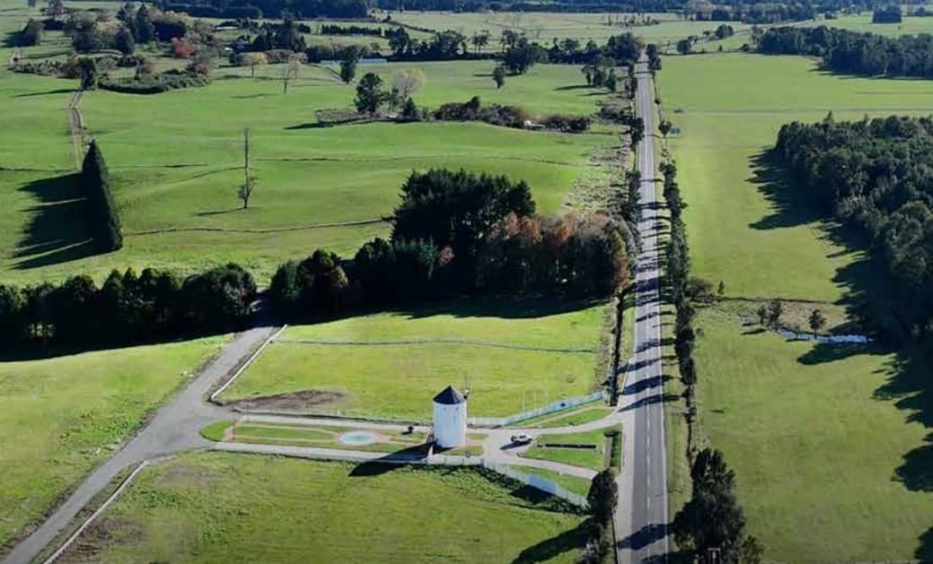 LOS MOLINOS PUERTO OCTAY                                    