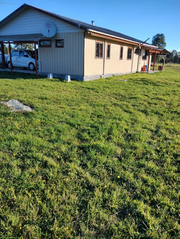 VENDO PARCELA CON CASA, 2 CABAÑAS Y BODEGA EN RÍO BUENO     
