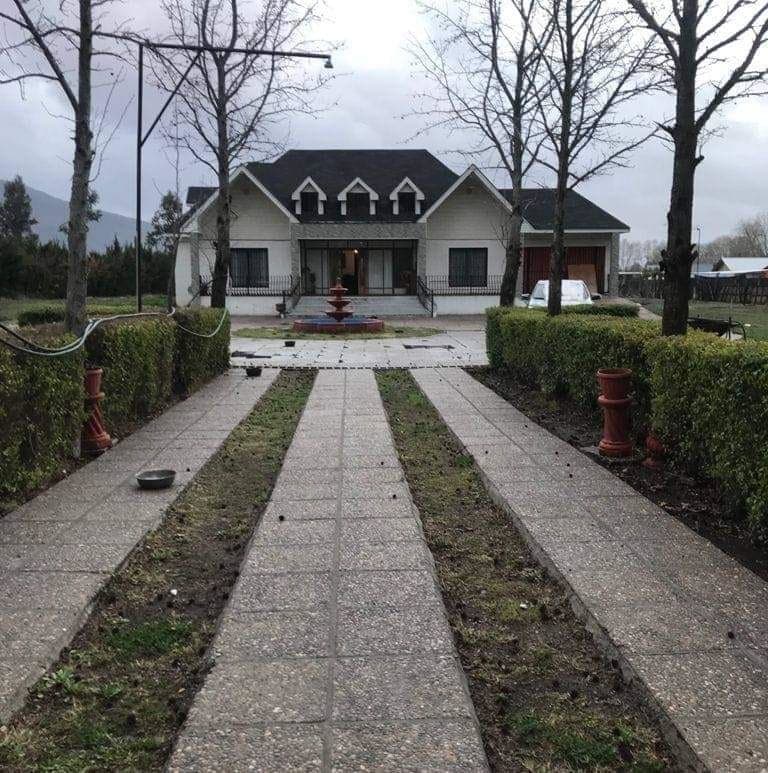 -33.66429, -70.67096