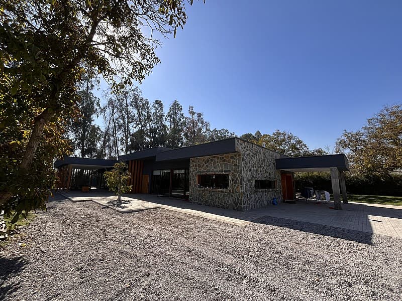 SE VENDE PARCELA EN CONDOMINIO CALERA DE TANGO              