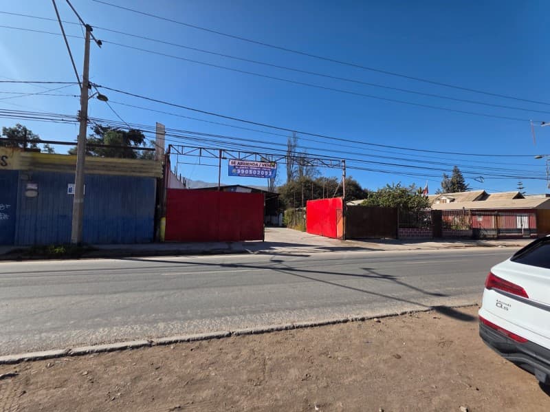 TERRENO EXCELENTE UBICACIÓN, AVDA LOS CARRERA               