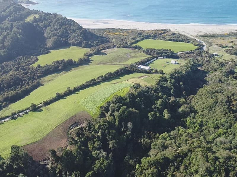 CHAUMAN BEACH, ANCUD, CHILOE                                
