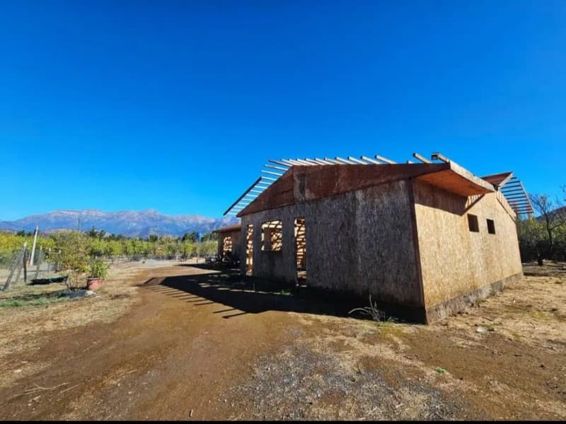 SE VENDE PARCELA A 1 MINUTO DEL MONTICELLO F. MOSTAZAL      