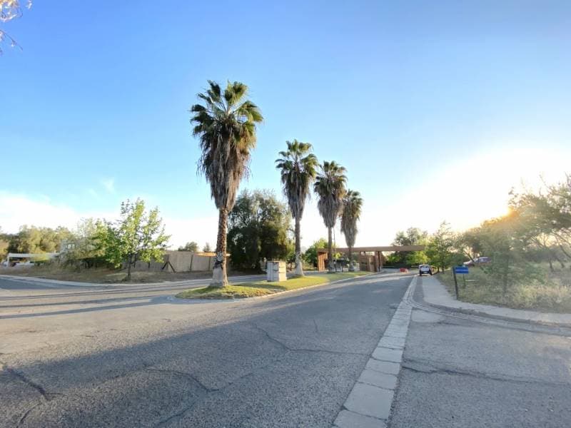 POLO MANQUEHUE, PIEDRA ROJA, CHICUREO ORIENTE.              