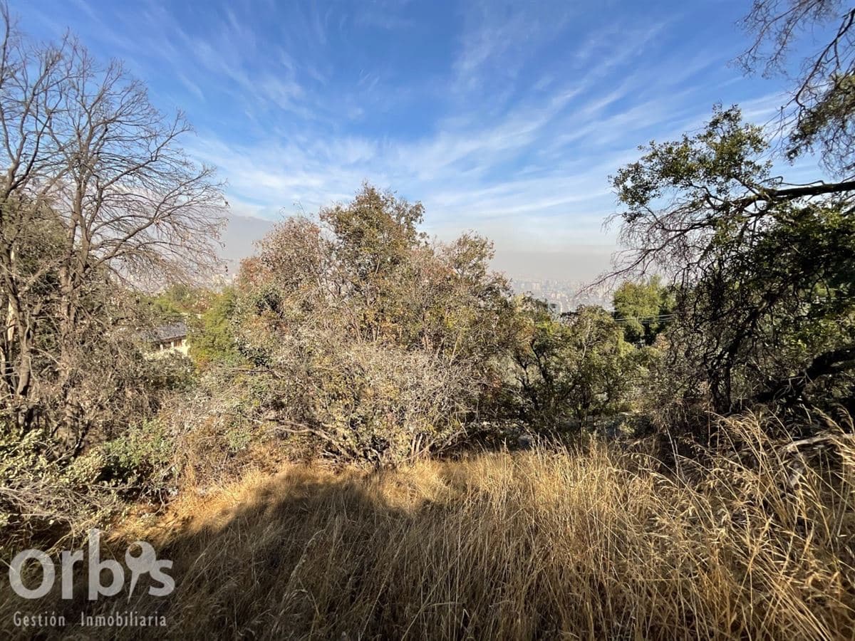 Sitio de 5.200 m2 en Vía Roja Lo Curro