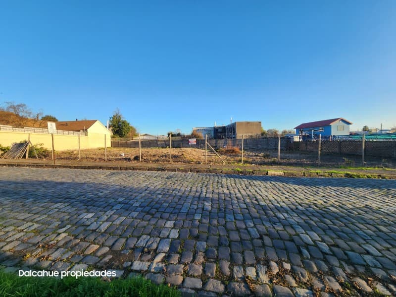 SITIO CERCANO CLINICA LAS AMAPOLAS                          