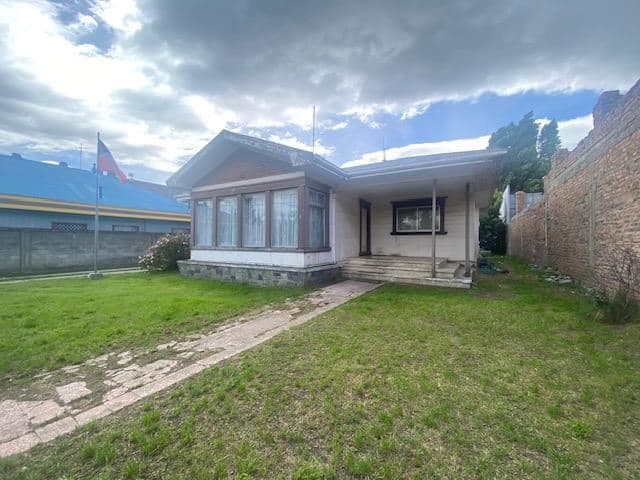 Entre Eberhard y Bories