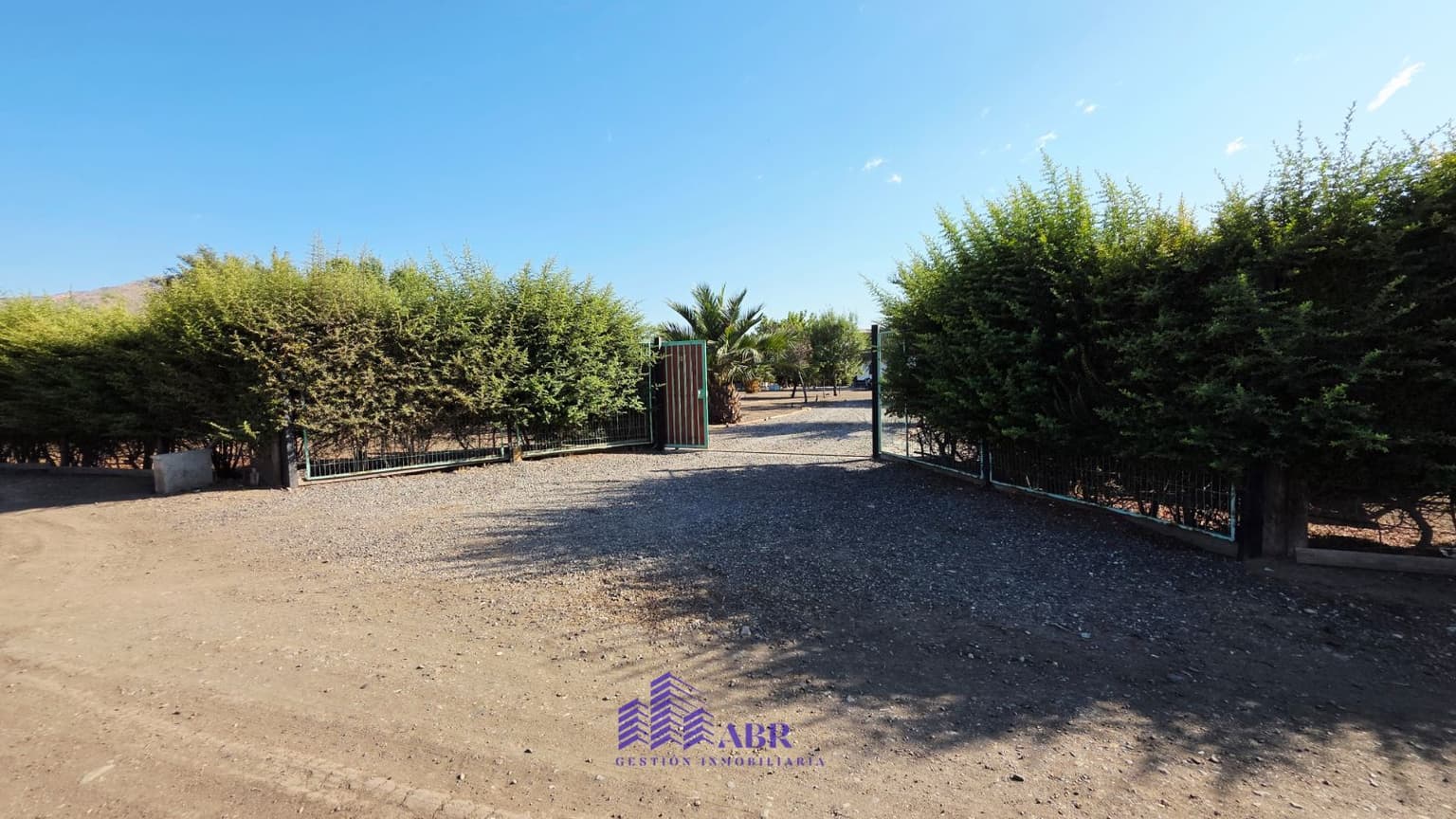 Mz A Lt 1 3, María Pinto, Santiago Metropolitan Region 9620000, Chile