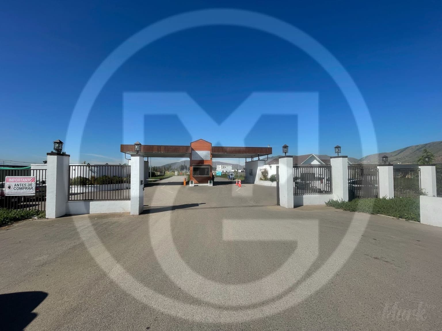 Exclusiva en Condominio Las Águilas (122513)