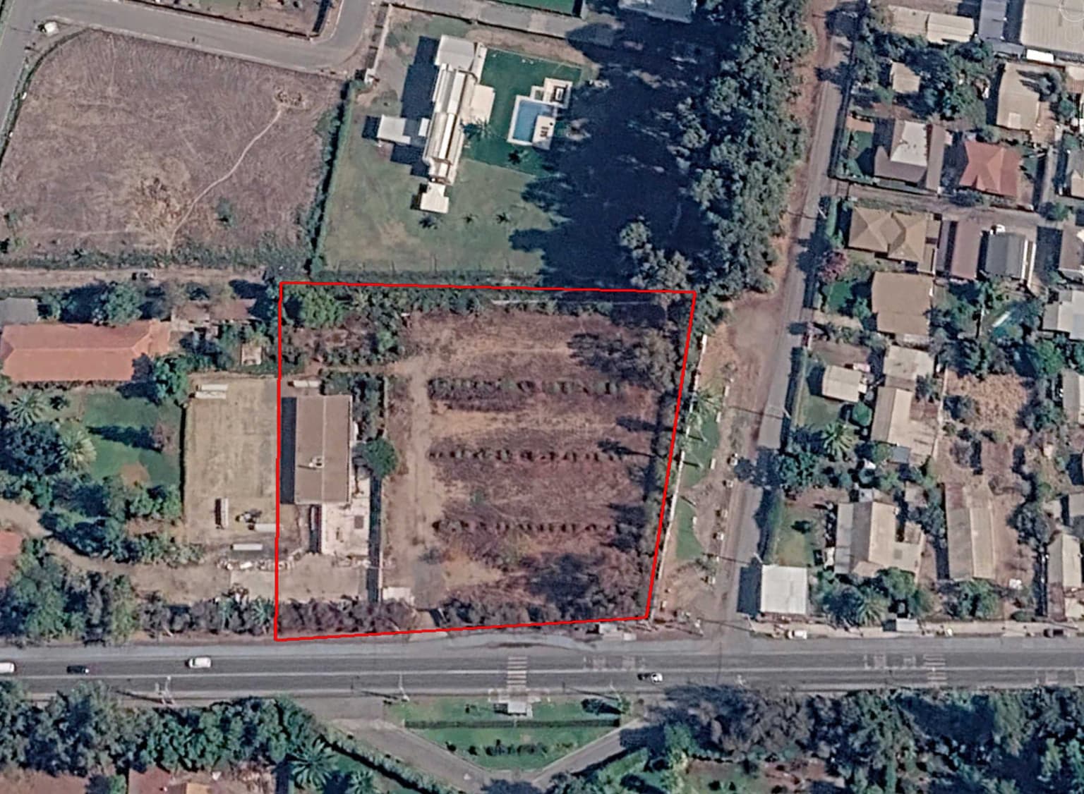 Arriendo Terreno Camino Lonquén 6.500m2 (182246)
