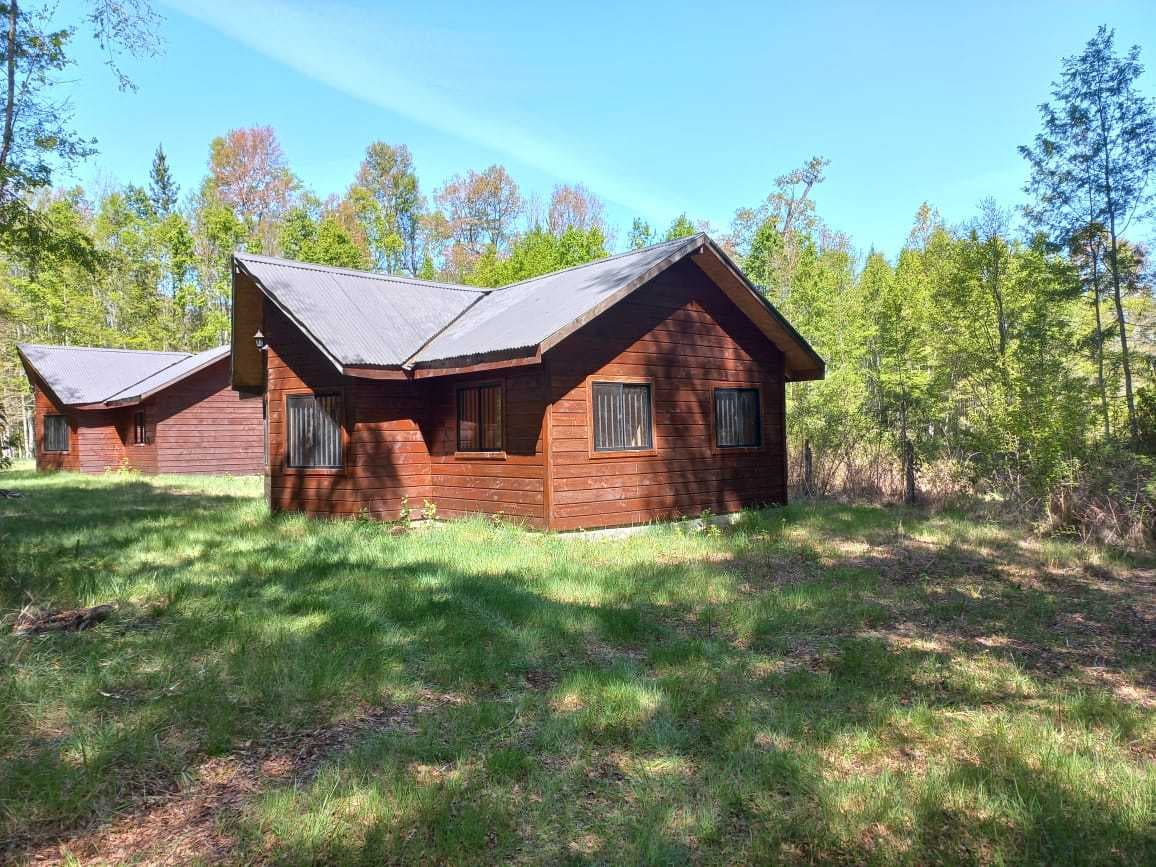 Venta Parcela con casas (156149)