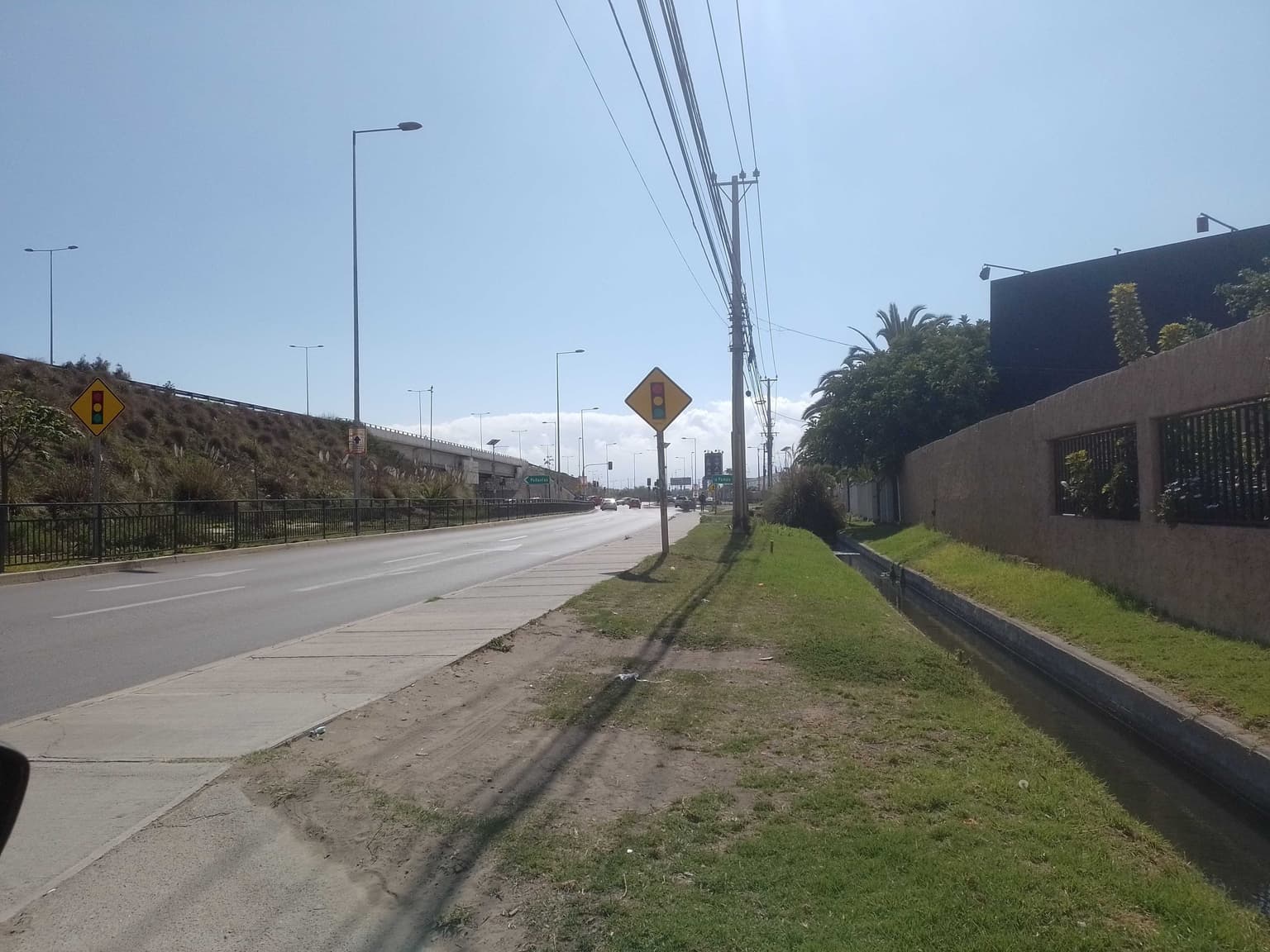 Coquimbo excelente terreno comercial (75900)