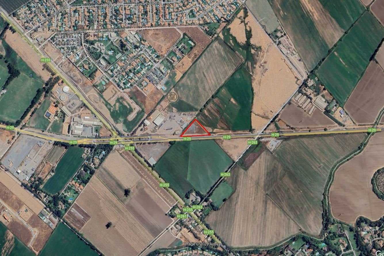 Terreno de Alto Potencial Comercial e Industrial (177008)