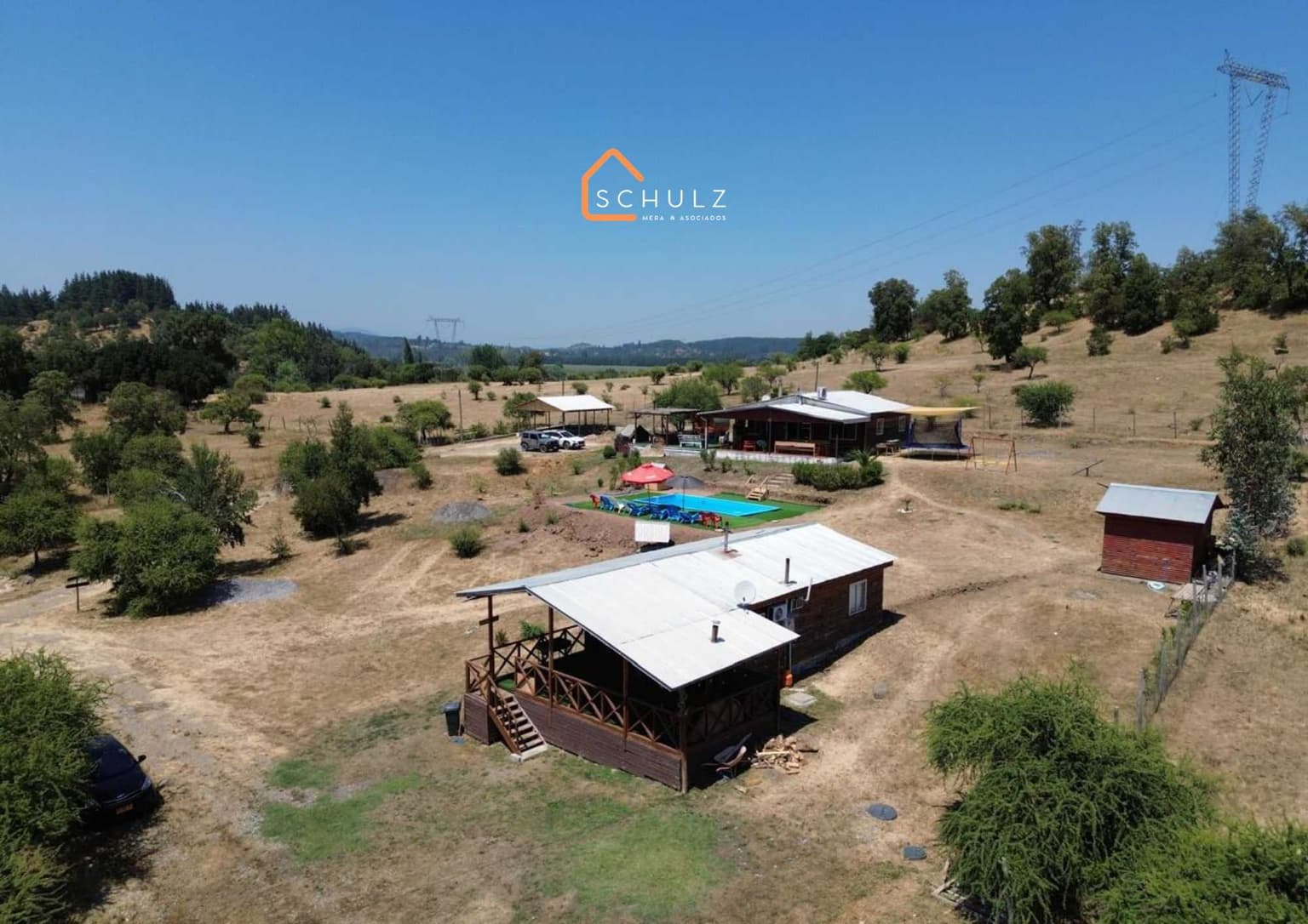 Parcela en venta 2 cabañas Longaví (143487)